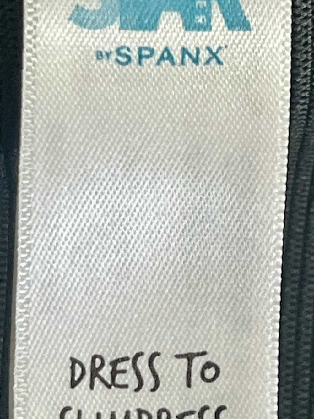 SPANX Perfect Black Pencil Skirt Size 8 • Slimming • Stretch • 22